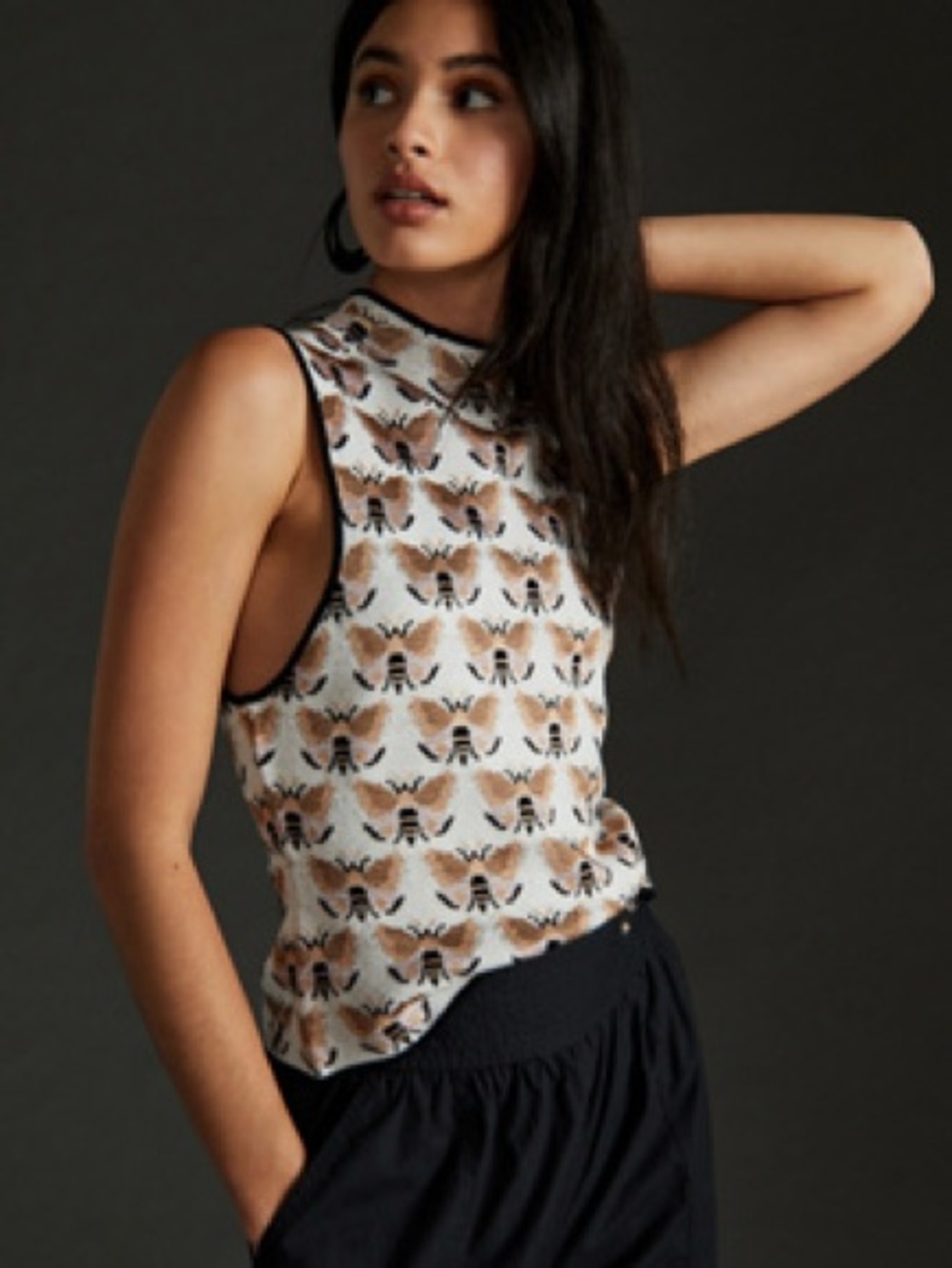 Anthropologie / Sarah Gordon Sleeveless Sweater Bee Moth Insect Maeve medium